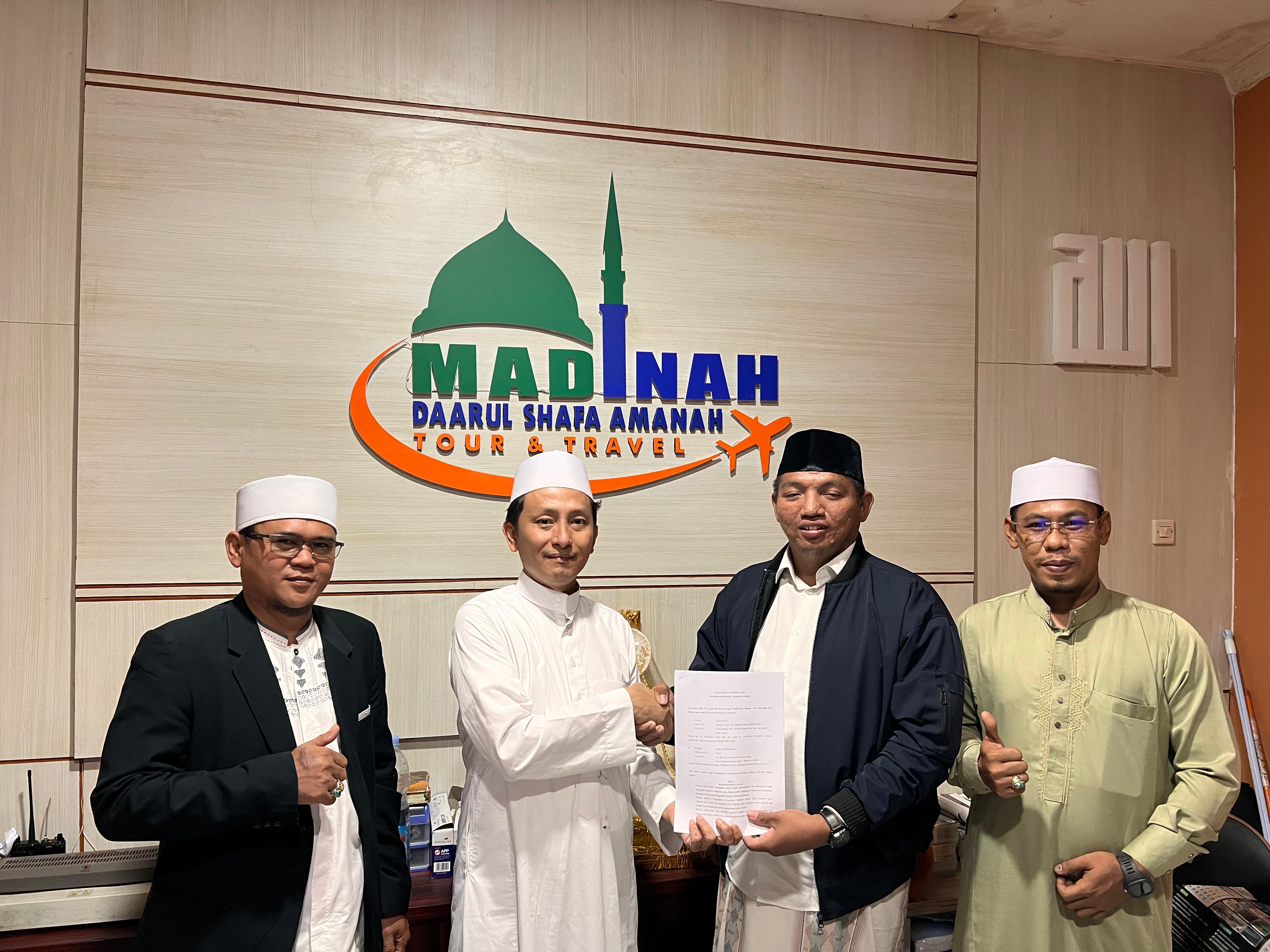 YAYASAN GENERASI PEMBAHARUAN INDONESIA BEKERJA SAMA DENGAN PT. MADINAH DAARUL SHAFA AMANAH